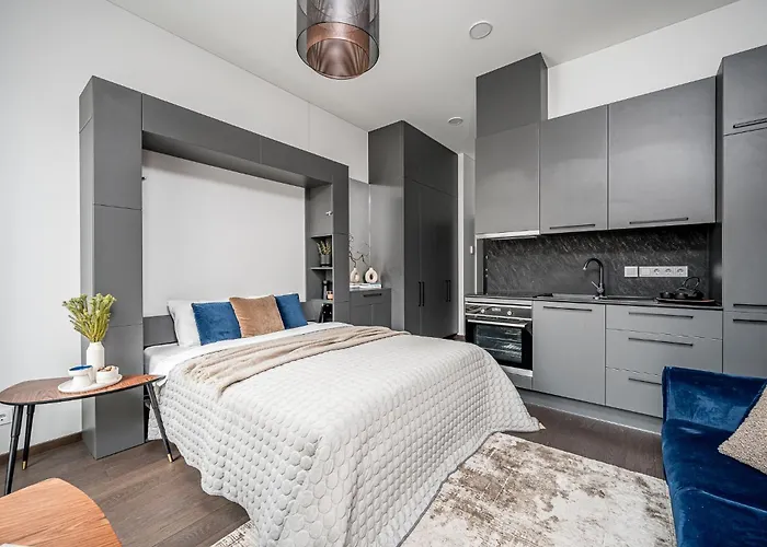 Old Town Renessaince 5