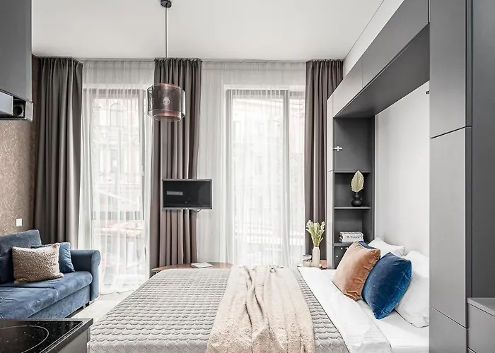 Old Town Renessaince 5 Апартаменты